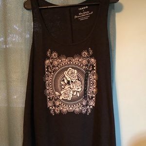 torrid Tops - 🌹ROSE PRINT TANK TOP🌹 torrid Tops - 🌹ROSE PRINT TANK TOP🌹